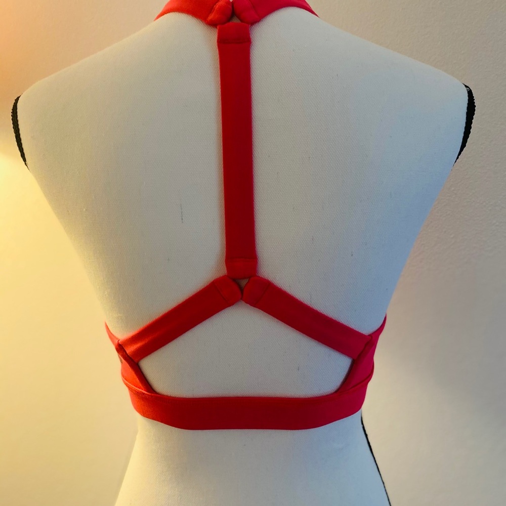 💖Pink Lululemon Sport Bra💖 size 8